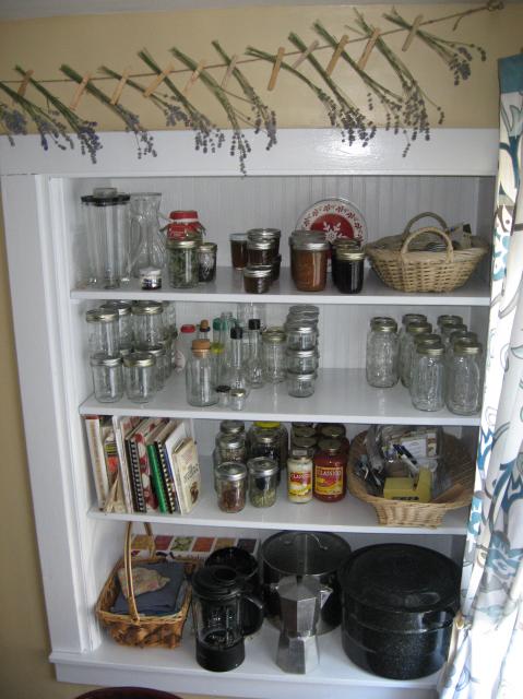 8229_new_pantry.jpg