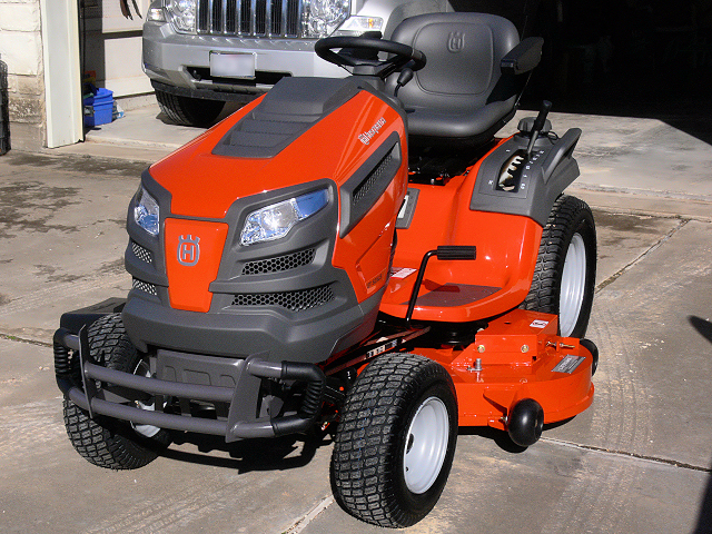 Best husqvarna garden online tractor