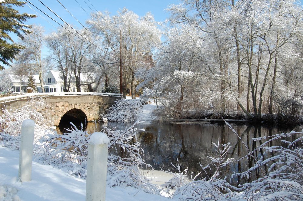 bridge in snow.jpg