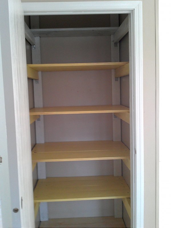 Pantry 5.jpg