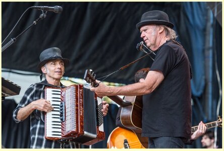 Nils Lofgren & Neil Young.jpg